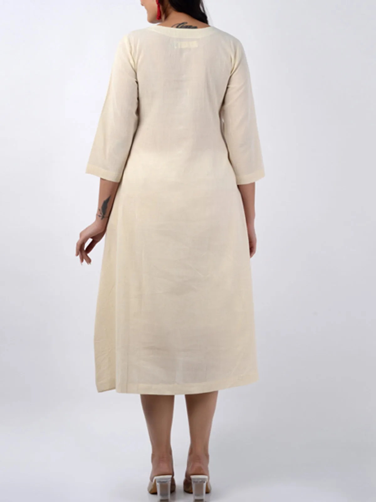 Dress With Subtle Red Accents Off-White