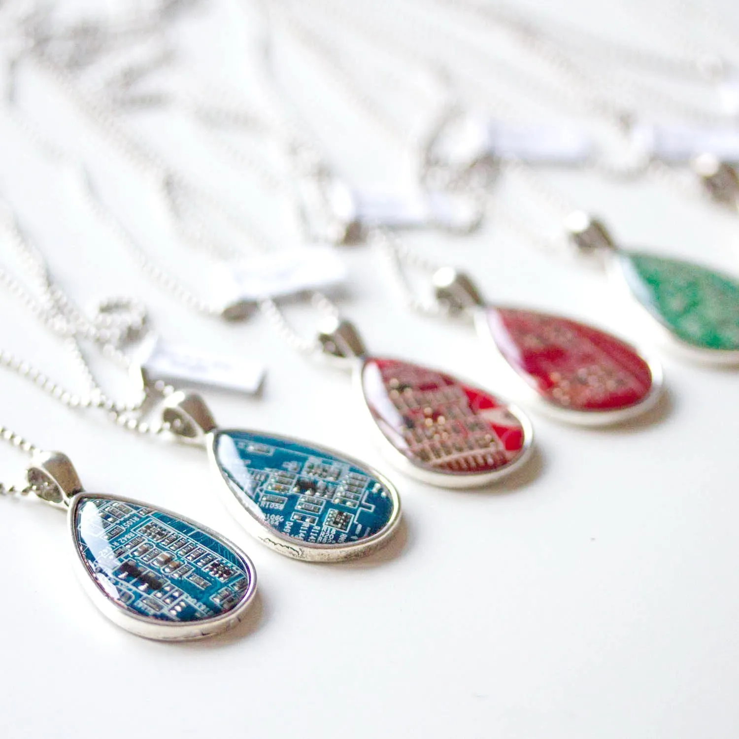 Drop necklace, silver toned, resin