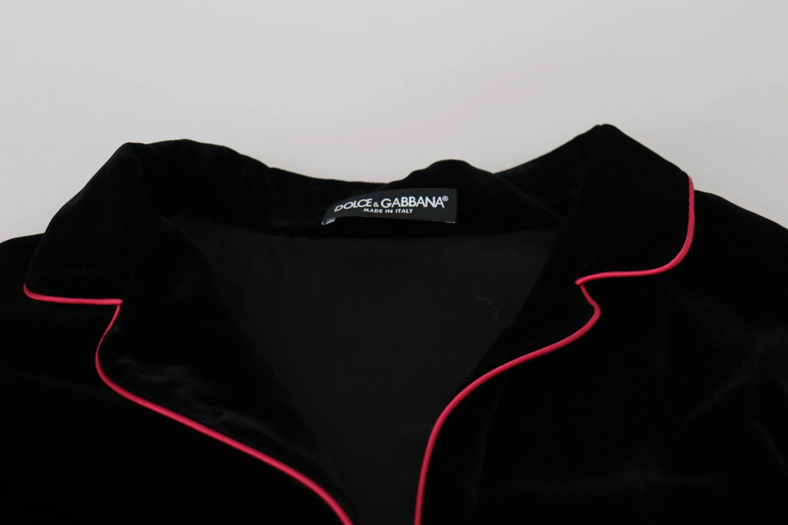Elegant Black Silk-Blend Jacket with Waist Belt