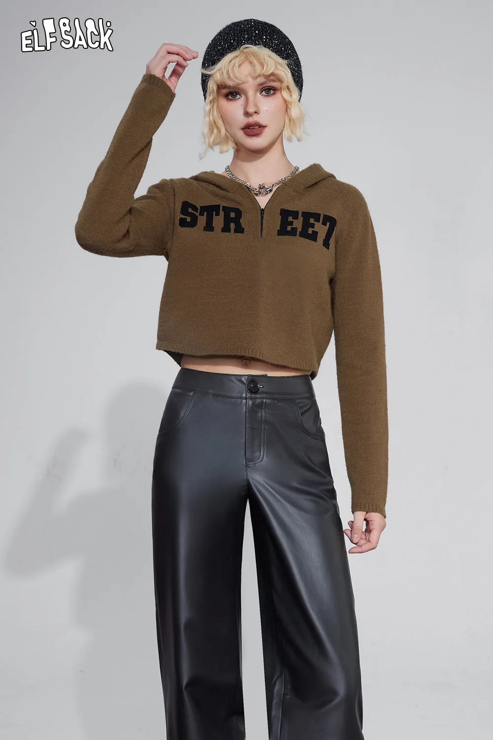 ELFSACK Christmas Hoodie Knitwears Women 2023 Winter New Slim Retro Tops