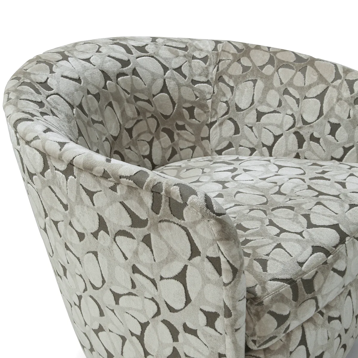 Papa Roxy Chair with Metal Base