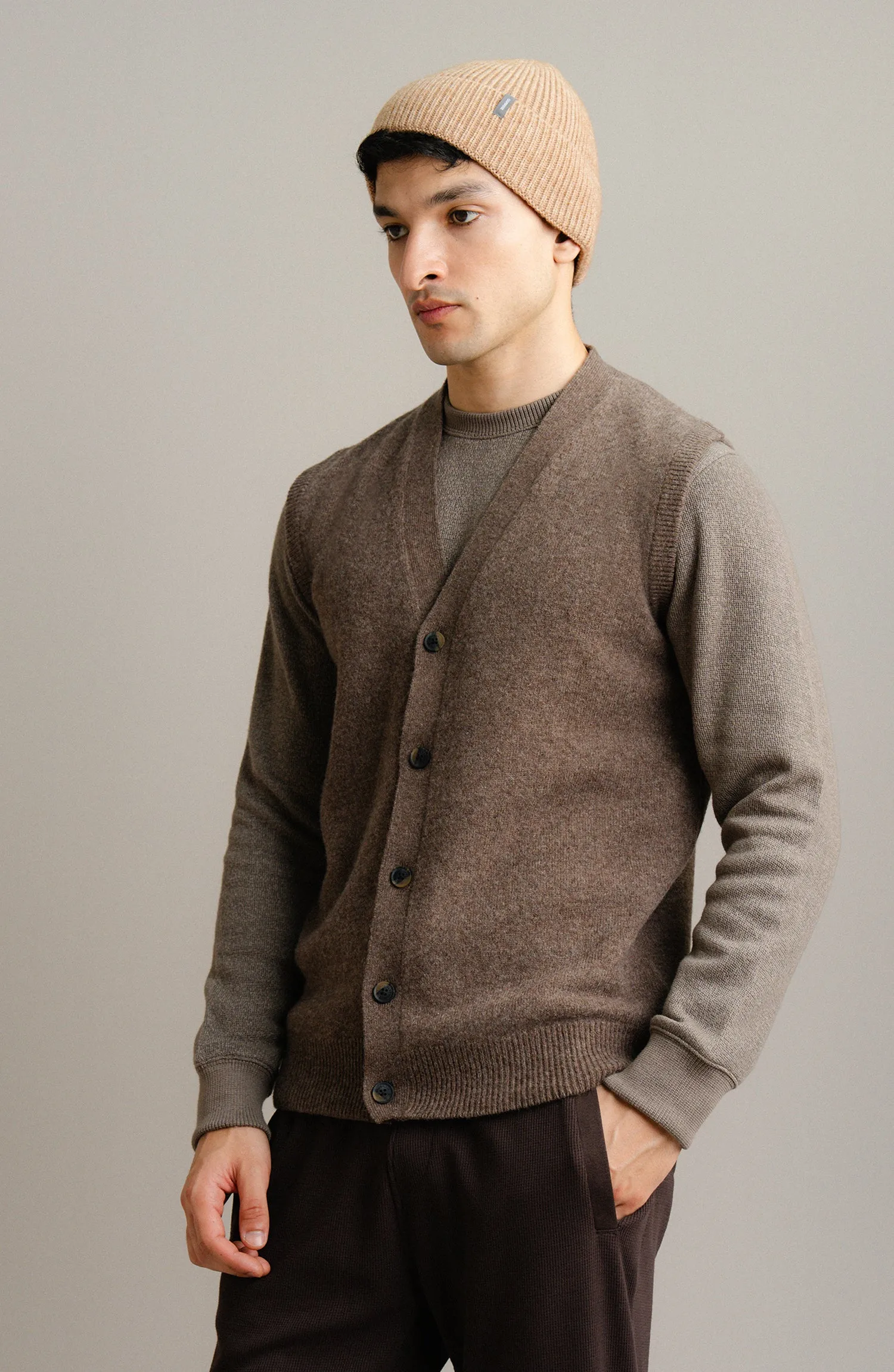 Sleeve-Less Cardigan - Brown