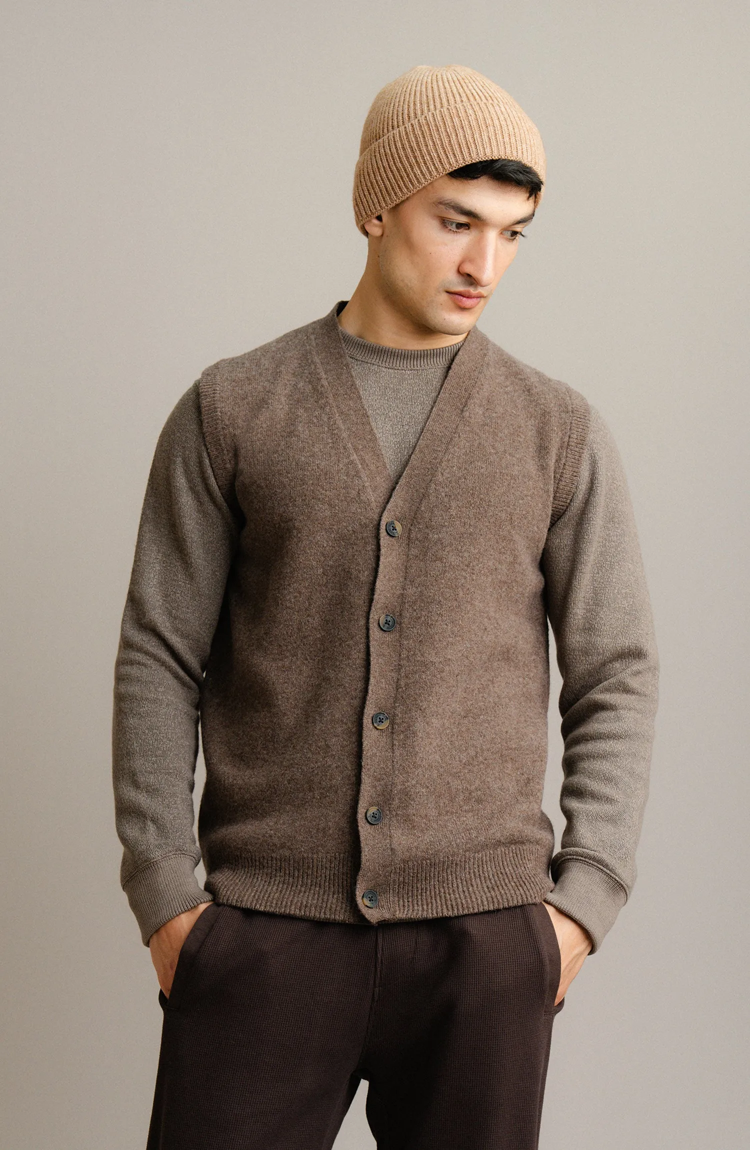 Sleeve-Less Cardigan - Brown