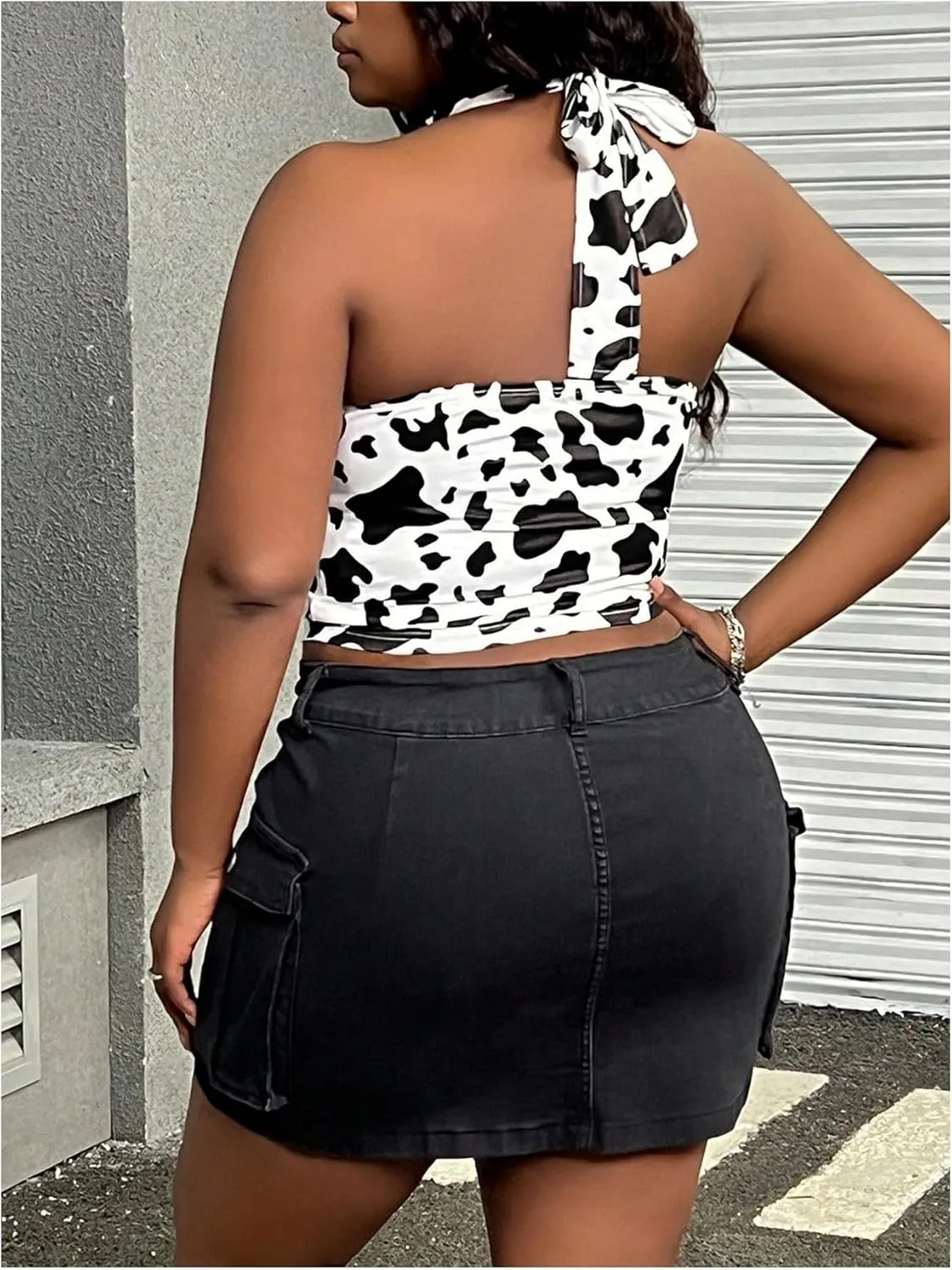 SOLY HUX Women's Plus Size Sexy Halter Deep V Neck Tank Top Backless Sleeveless Slim Fitted Going Out Crop Tops