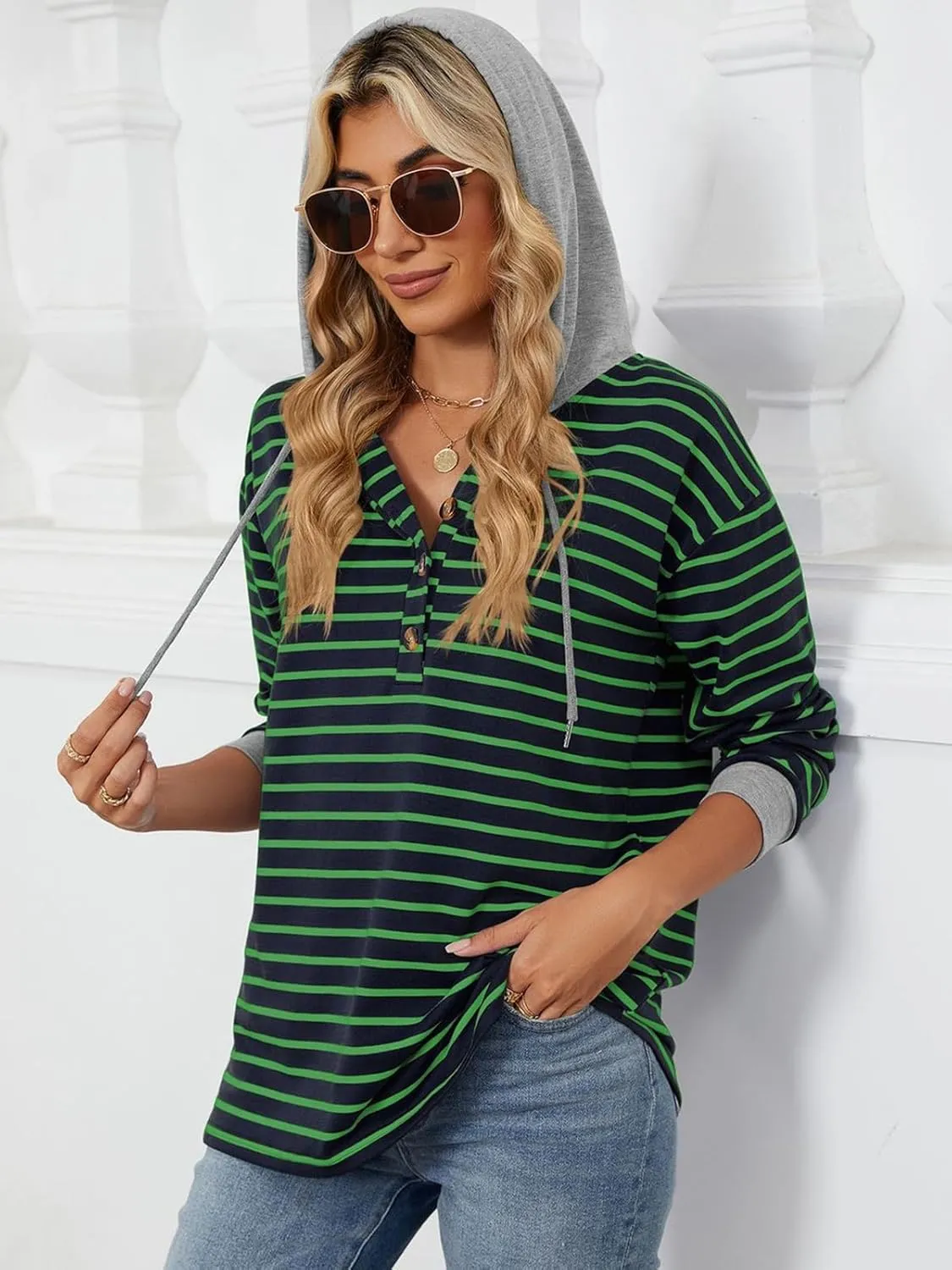 Womens Striped Oversized Hoodies Sweatshirts Color Block Long Sleeve Button Down Drawstring Casual Pullover Tops