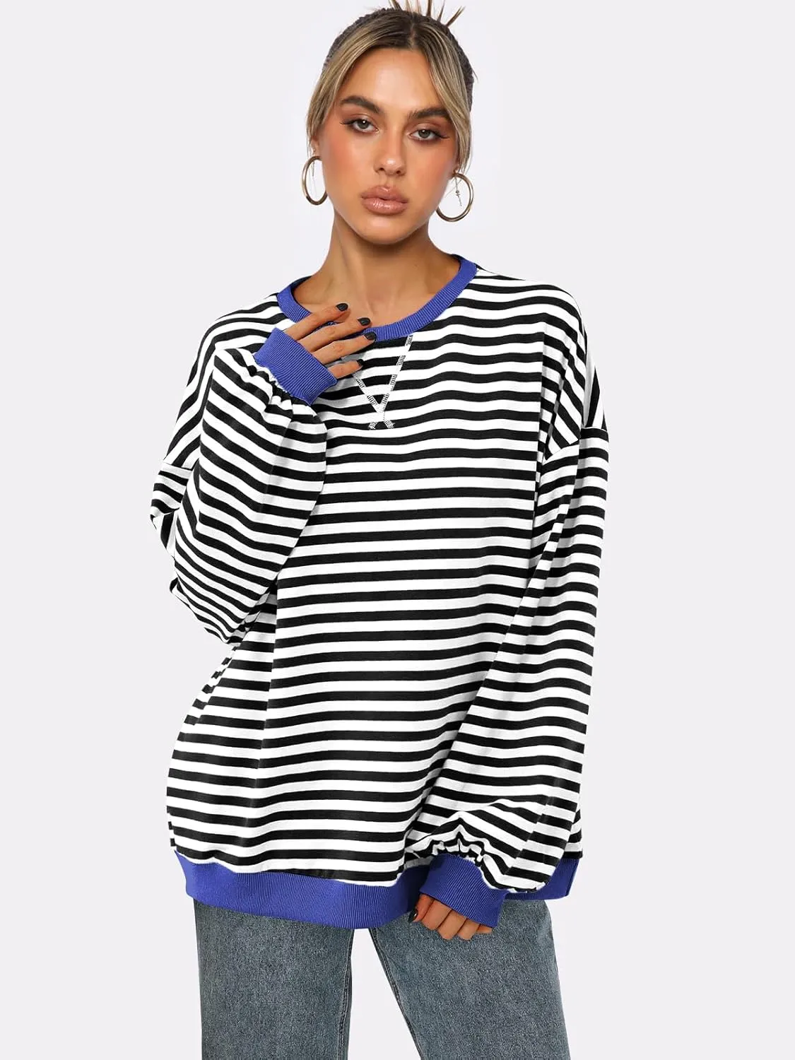 Wowcarbazole Women's Striped Sweatshirts Long Sleeve Crewneck Oversized Hoodies Casual Color Block Loose Pullover Tops